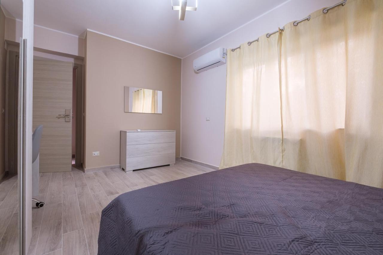 Appartamento Damilhouse 4 Messina Esterno foto