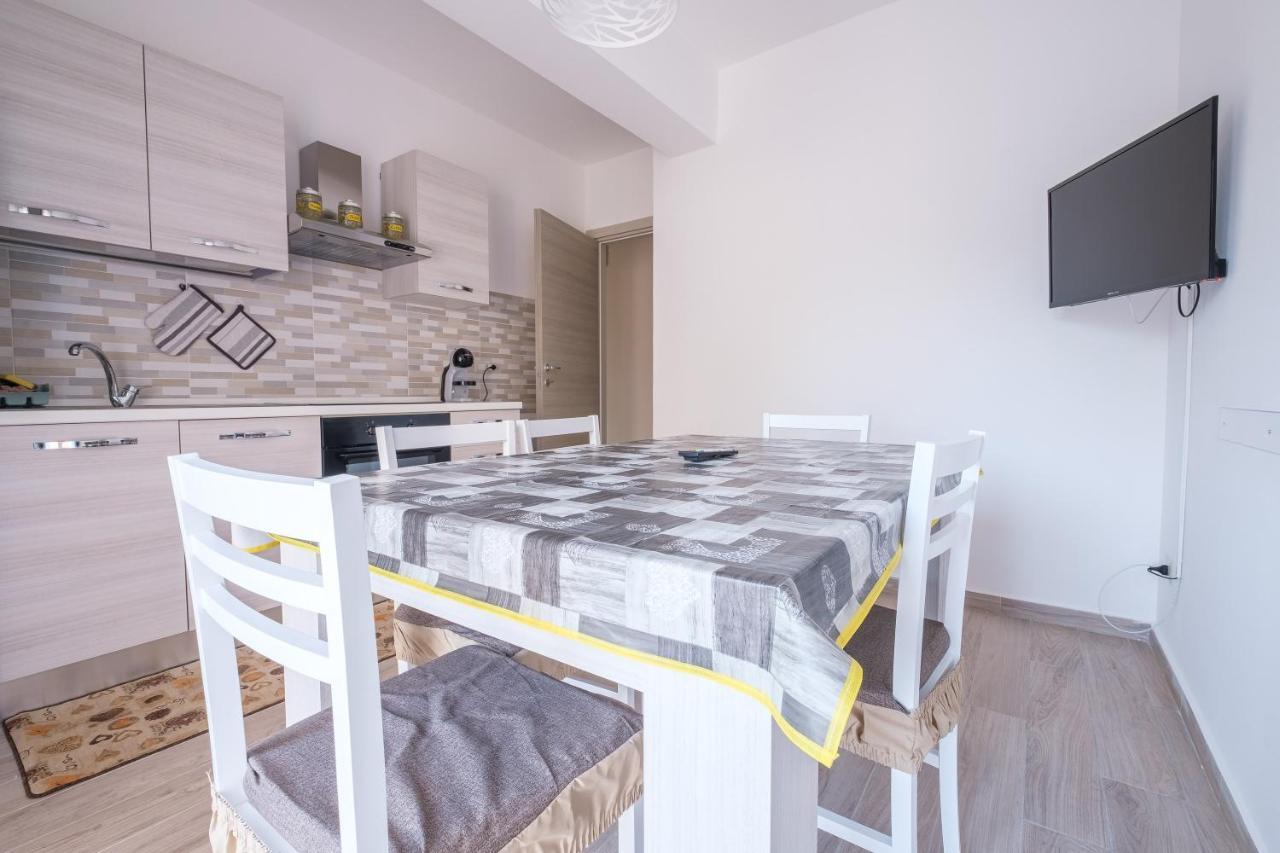 Appartamento Damilhouse 4 Messina Esterno foto